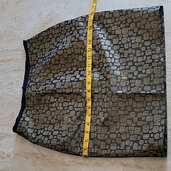 Ann Taylor Skirt - Picture 8 of 16